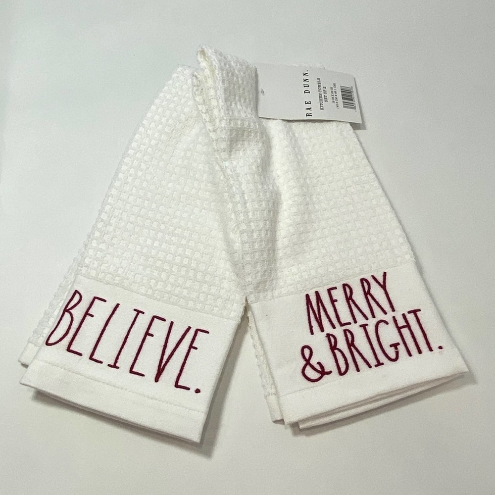 Rae Dunn MERRY & BRIGHT BELIEVE Holiday Kitchen Towel‎ Set
